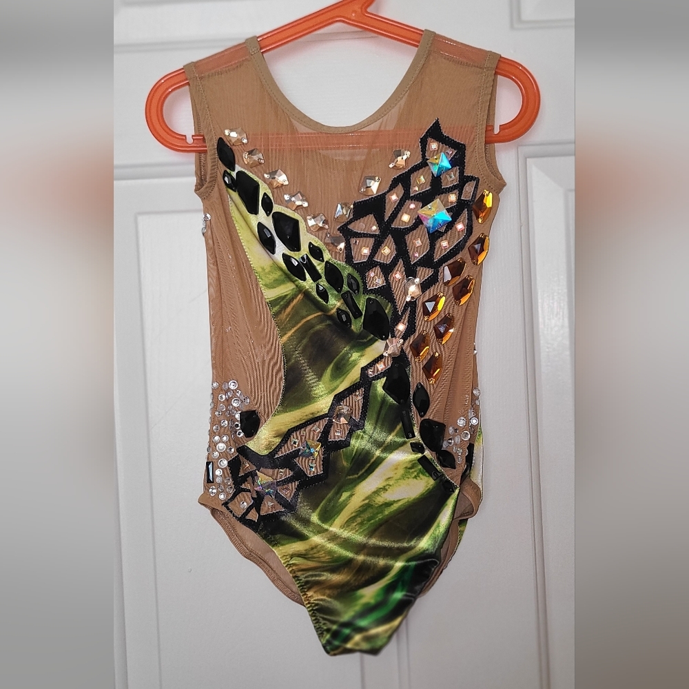 Rhythmic gymnastic leotard 8-11-y old